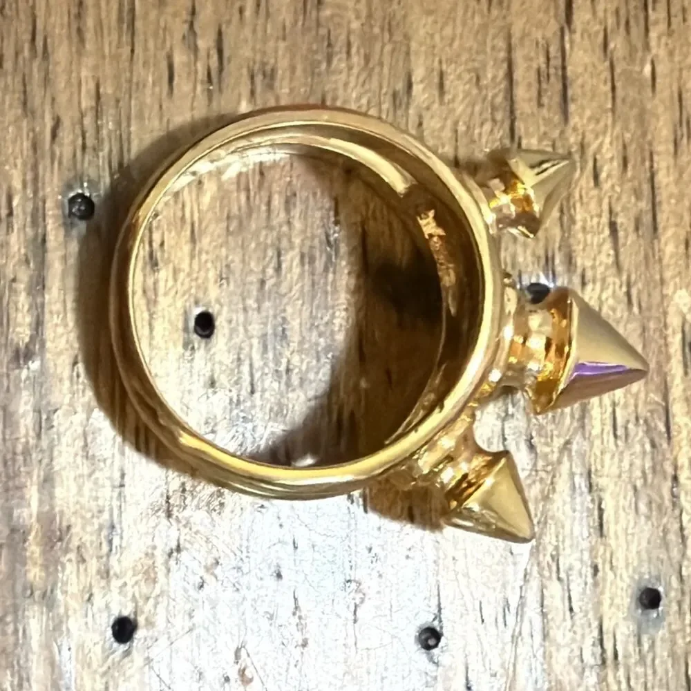 nOir jewelry collection of NYC goldtone Beki 3 spike ring size 8